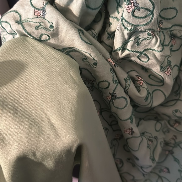 EUC Her Universe Star Wars The Mandalorian Grogu Plus Size Midi Skirt - Picture 9 of 12